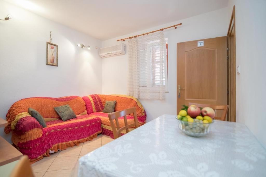 Apartments Longo Supetar Exterior photo